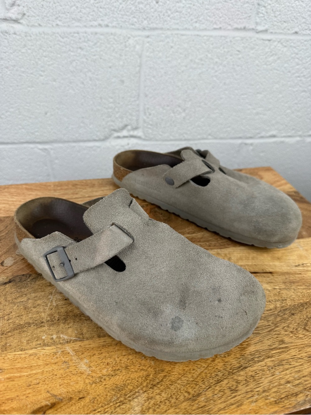 Birkenstock Boston Suede Clogs Taupe Gray EU 39 US Womens 8-8.5 Mens 6-6.5